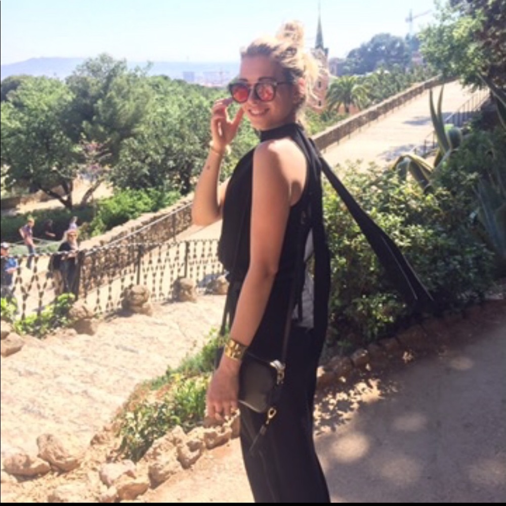 Wide leg jumpsuit, ties in back.. worn once! - Picture 3 of 3